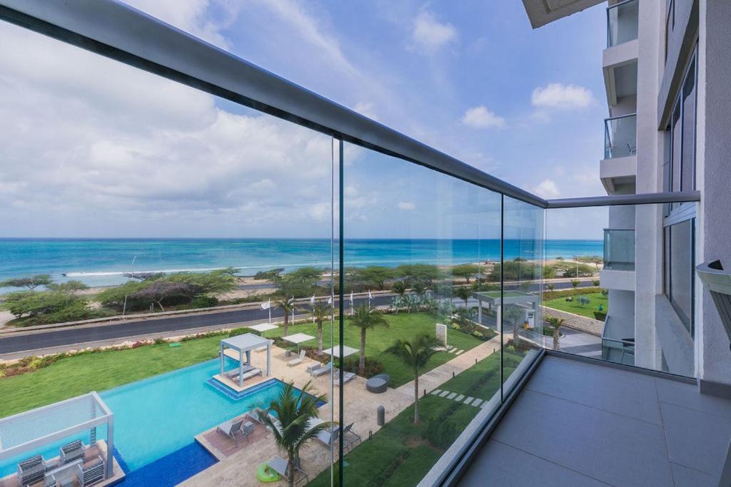 Azure Beach Residences 棕榈滩 外观 照片